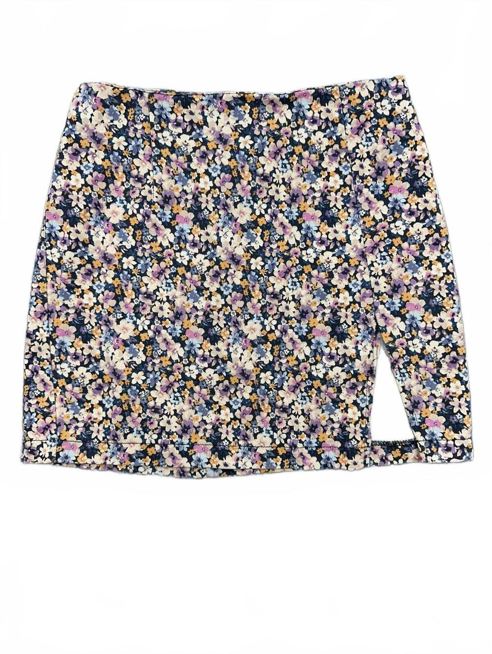 Wild Fable Floral Mini Skirt‎ with Side Slit